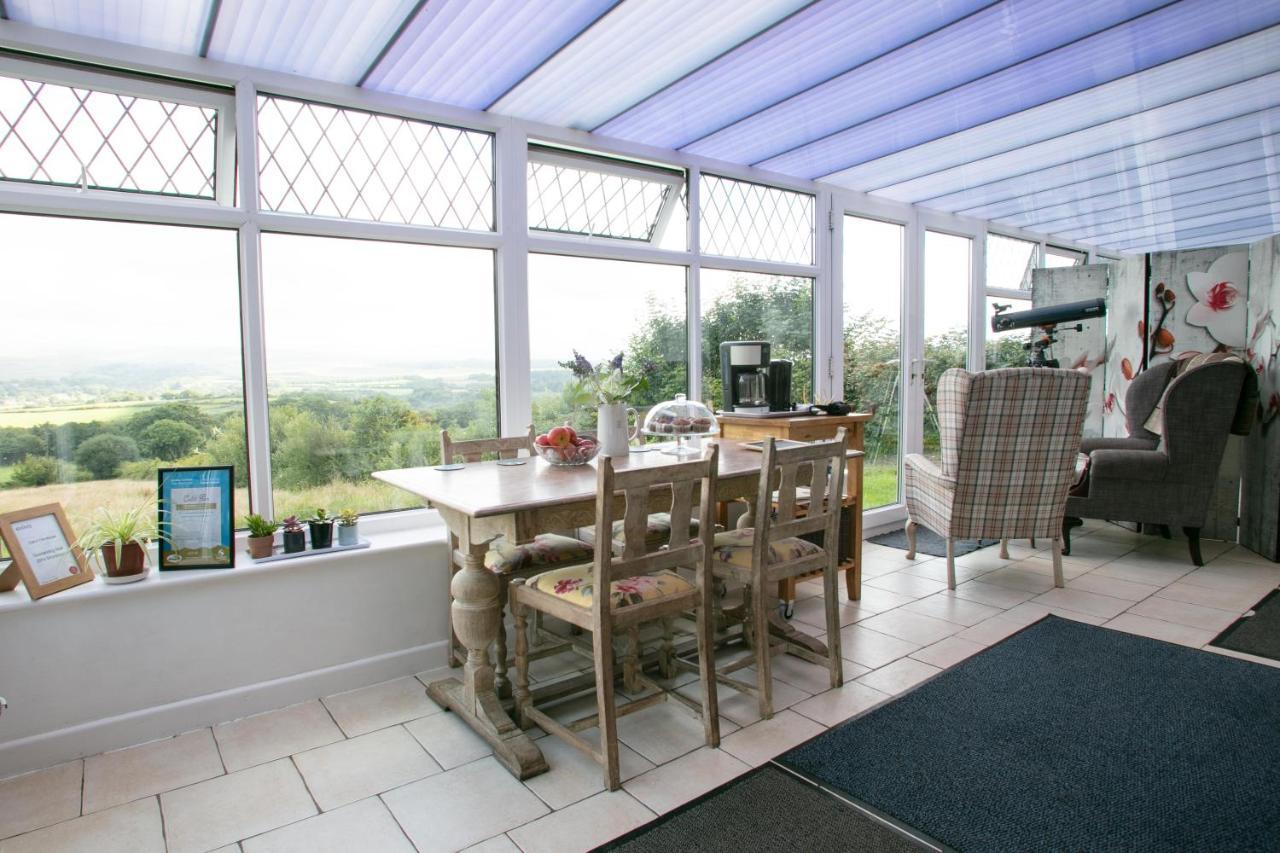 Ystalyfera Cwtch Farm Bed & Breakfast מראה חיצוני תמונה